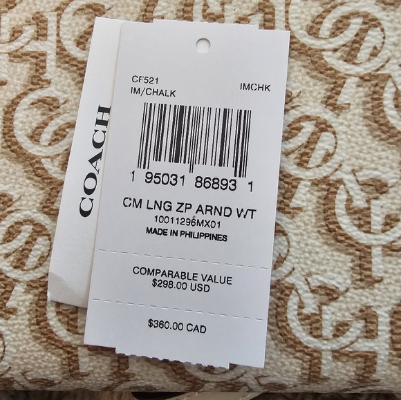 NWT COACH ZIP AROUND WALLET WRISTLET - Picture 2 of 6